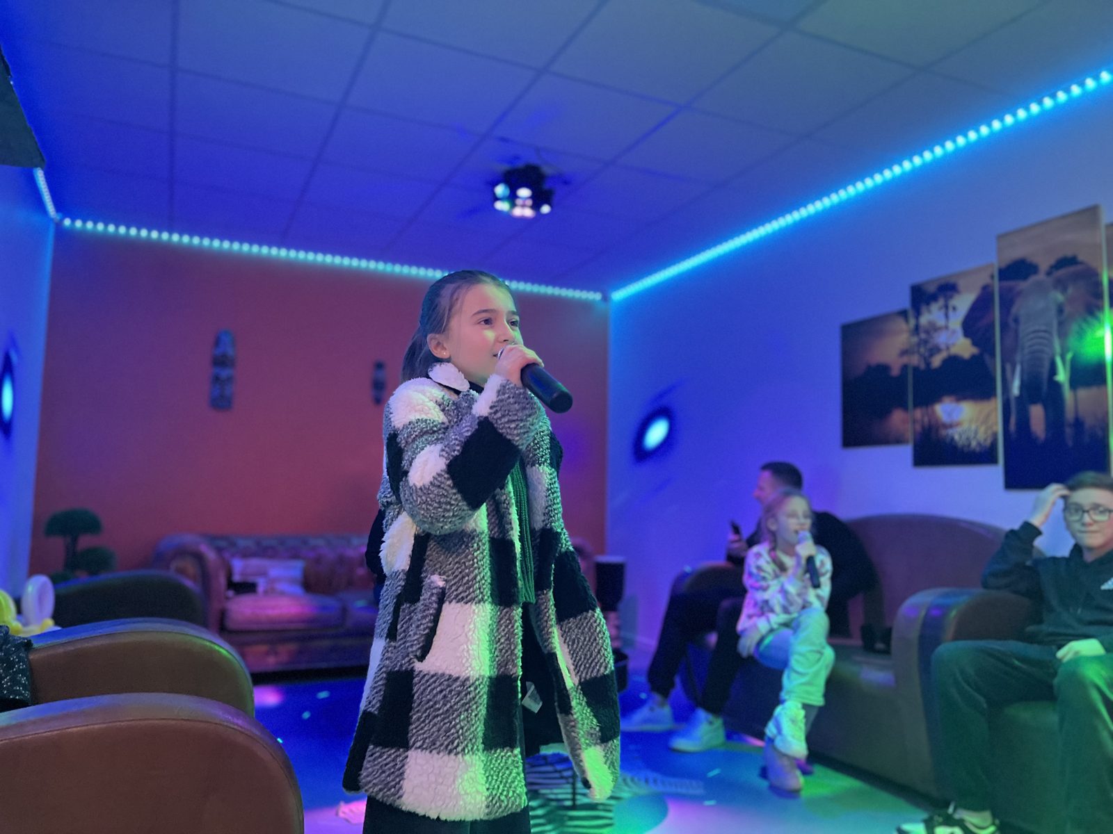 Le karaoké se chante à tout âge chez Team Square
